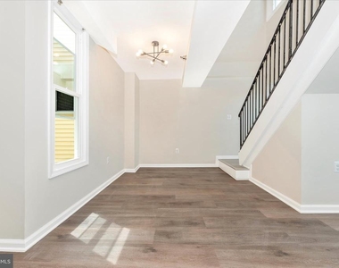 205 Market-thru 207 Street - Photo Thumbnail 9