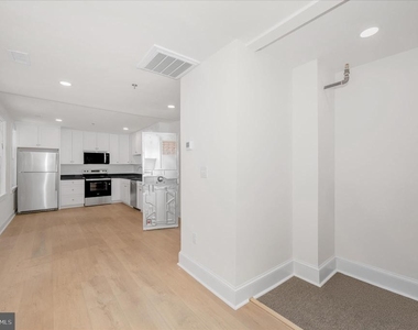 113 Market-thru 115 Street - Photo Thumbnail 11