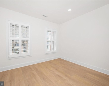 113 Market-thru 115 Street - Photo Thumbnail 20