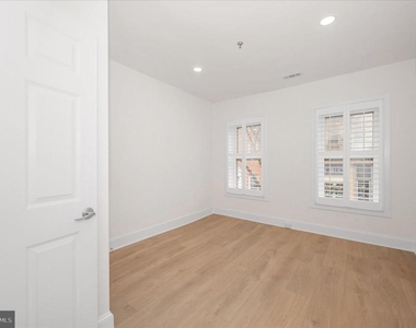 113 Market-thru 115 Street - Photo Thumbnail 18