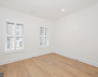 113 Market-thru 115 Street - Photo Thumbnail 24