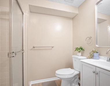 607 Himes Avenue - Photo Thumbnail 19