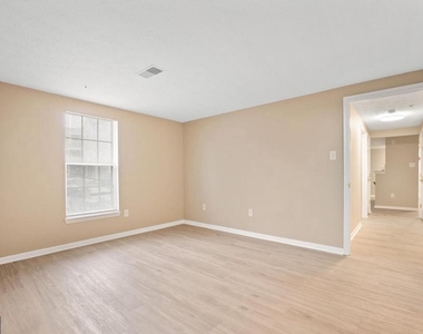 607 Himes Avenue - Photo Thumbnail 18