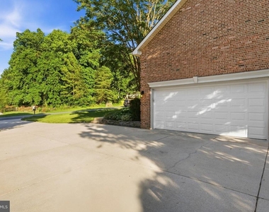 11203 Dancer Court - Photo Thumbnail 62