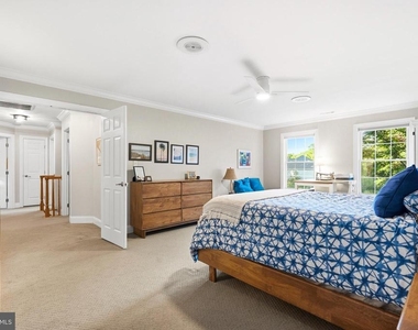11203 Dancer Court - Photo Thumbnail 28