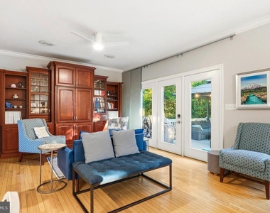 11203 Dancer Court - Photo Thumbnail 18