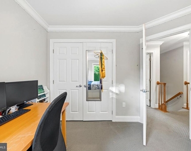 11203 Dancer Court - Photo Thumbnail 35