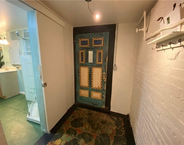 1501 W 9th St - Photo Thumbnail 26