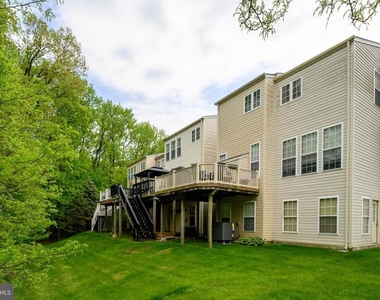 9805 Redwing Drive - Photo Thumbnail 30