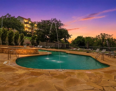 2918 Ranch Road 620 N - Photo Thumbnail 36