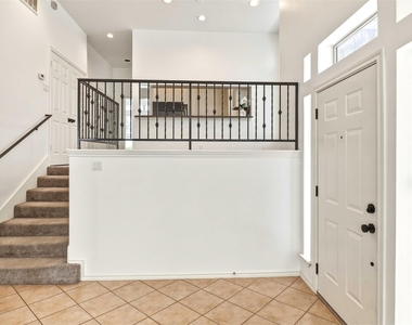 2918 Ranch Road 620 N - Photo Thumbnail 8