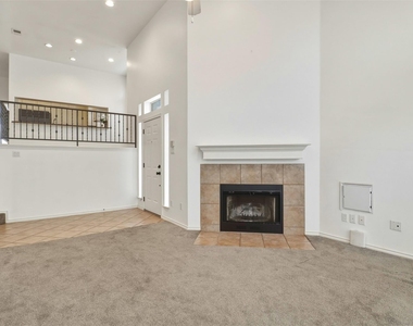 2918 Ranch Road 620 N - Photo Thumbnail 7