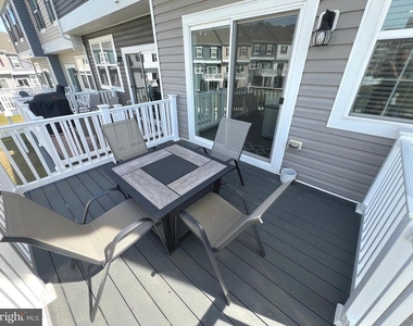 4917 Arcola Road - Photo Thumbnail 16