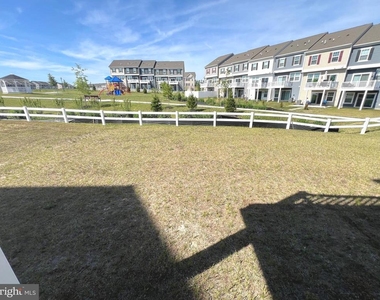 4917 Arcola Road - Photo Thumbnail 43