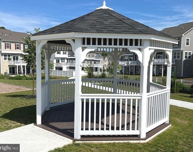 4917 Arcola Road - Photo Thumbnail 47
