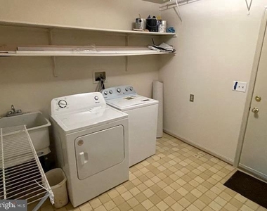 36 Talbott Avenue - Photo Thumbnail 11