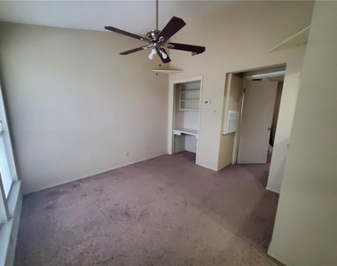 3000 Guadalupe St - Photo Thumbnail 5