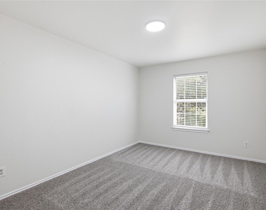 18120 Topsail St - Photo Thumbnail 24