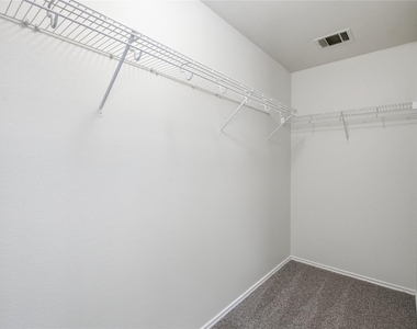 18120 Topsail St - Photo Thumbnail 21