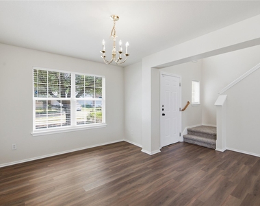 18120 Topsail St - Photo Thumbnail 6