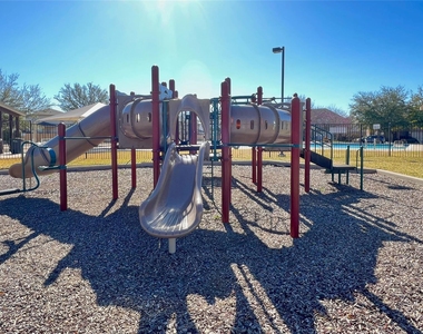 11013 Ukaoma Way - Photo Thumbnail 18