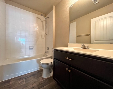 11013 Ukaoma Way - Photo Thumbnail 13
