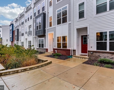 215 Wesley Brown Lane - Photo Thumbnail 1