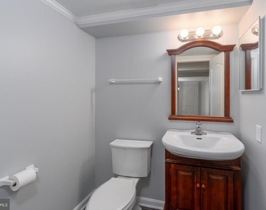 906 Rosedale Avenue - Photo Thumbnail 21