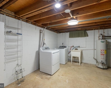 906 Rosedale Avenue - Photo Thumbnail 30