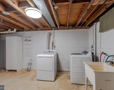 906 Rosedale Avenue - Photo Thumbnail 31