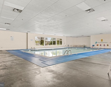 301 Adelaide Drive - Photo Thumbnail 45