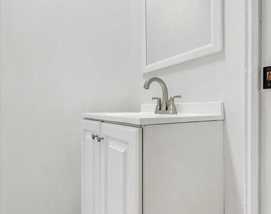 6 Janice Drive - Photo Thumbnail 11