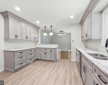 6 Janice Drive - Photo Thumbnail 6