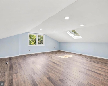 6 Janice Drive - Photo Thumbnail 19
