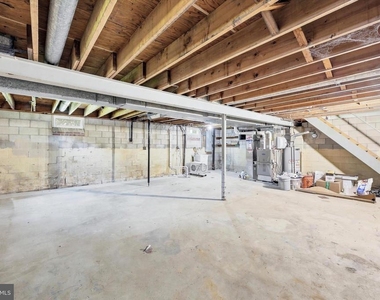 6 Janice Drive - Photo Thumbnail 20