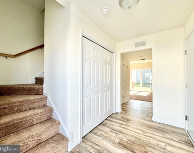 76 Filbert Drive - Photo Thumbnail 2