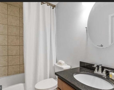 1519 Constitution Avenue Ne - Photo Thumbnail 10