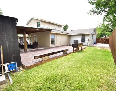 6027 Bluebell Cir - Photo Thumbnail 22