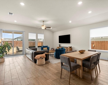 8312 Skytex St - Photo Thumbnail 22
