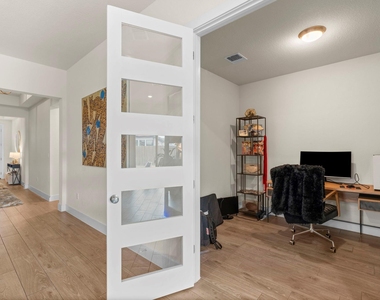 8312 Skytex St - Photo Thumbnail 15