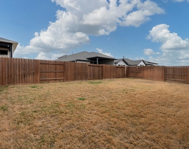 8312 Skytex St - Photo Thumbnail 11