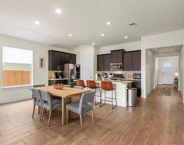 8312 Skytex St - Photo Thumbnail 20