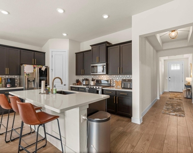 8312 Skytex St - Photo Thumbnail 1