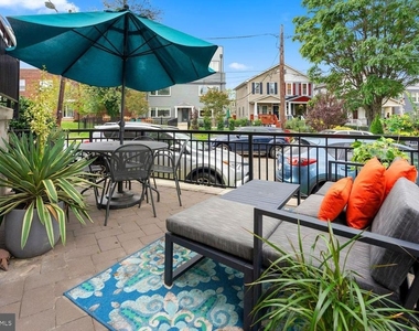 509 Franklin Street Ne - Photo Thumbnail 30