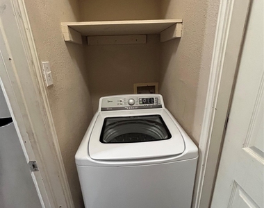 5708 Spring Meadow Rd - Photo Thumbnail 9