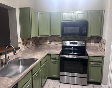 5708 Spring Meadow Rd - Photo Thumbnail 1