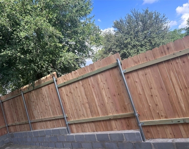 5708 Spring Meadow Rd - Photo Thumbnail 20
