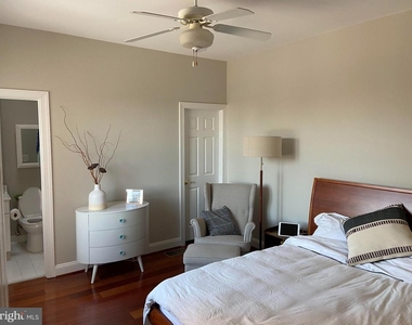 1229 12th Street Nw - Photo Thumbnail 23