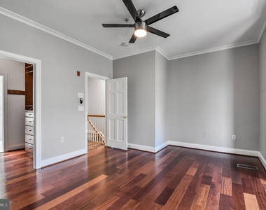 1229 12th Street Nw - Photo Thumbnail 2