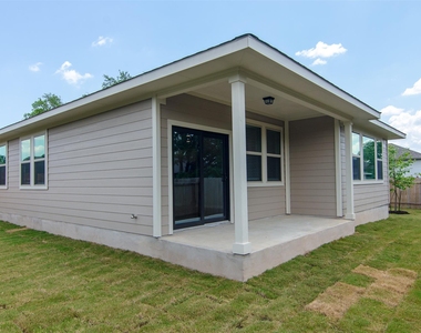 905 Olive Creek Dr - Photo Thumbnail 25